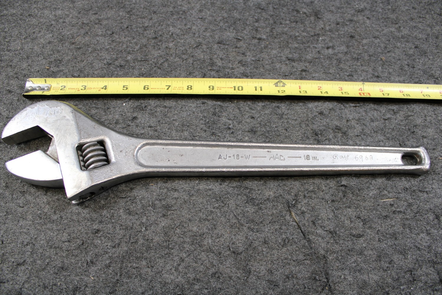 Mac Tools AJ-18-W Adjustable Wrench (464330)