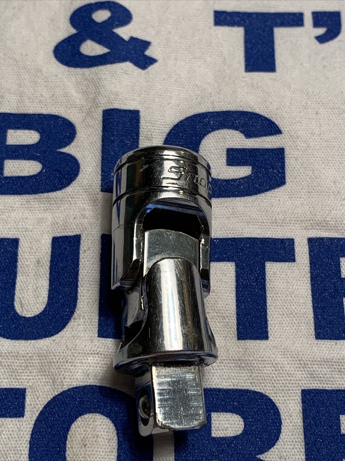 2000 Snap-on Tools USA 3/8″ Drive 2-1/16″ Friction Ball Universal Joint FU8A