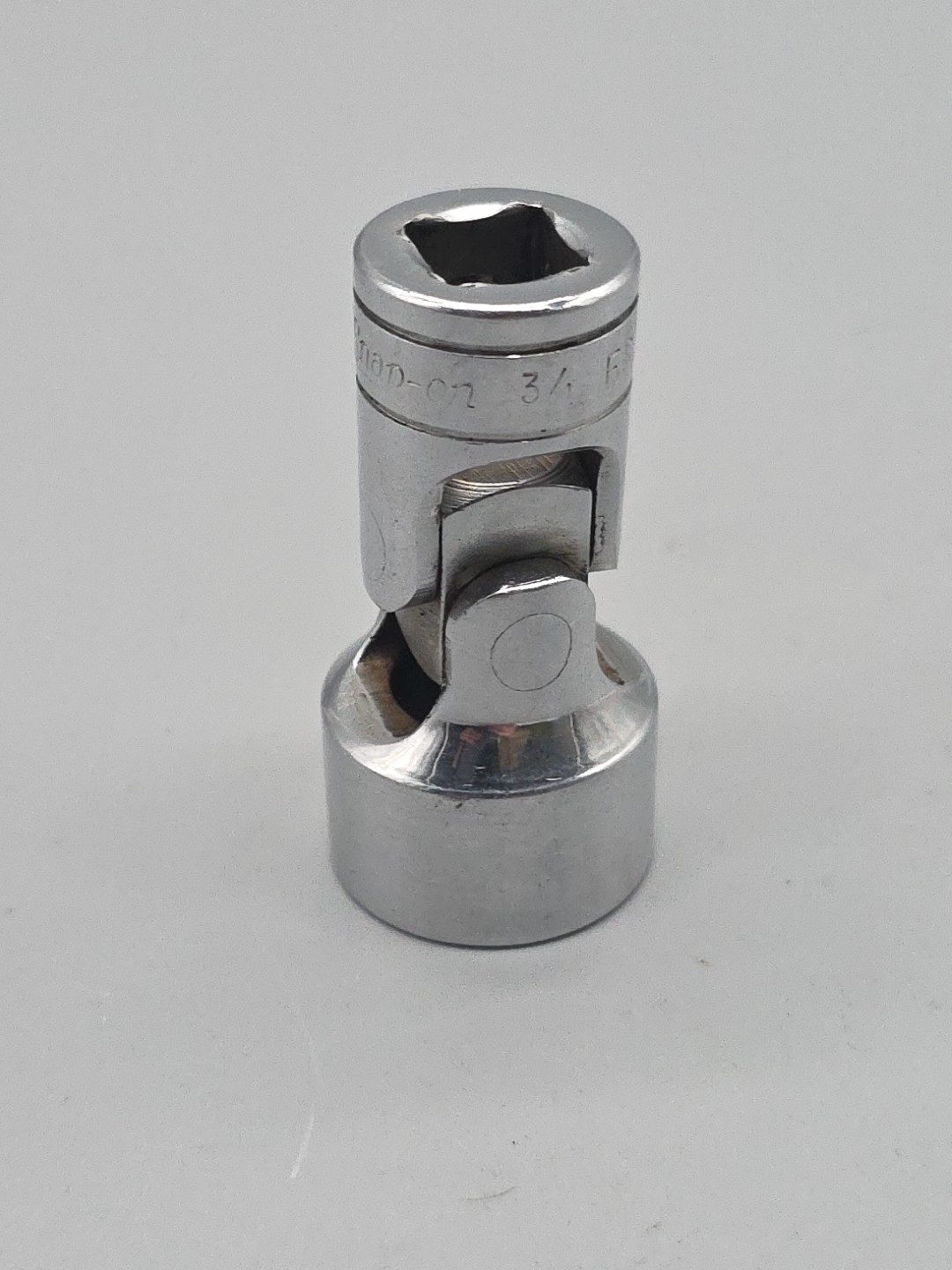 Snap-on Tools FS24 3/8″Drive 3/4″ 6 Point Swivel Socket USA