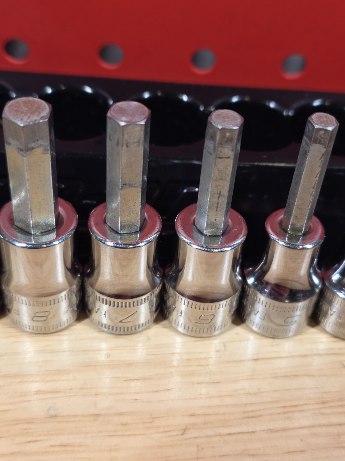 Snap-on Tools 207EFAMY 4-10mm 3/8″ Drive 7-Piece Metric Hex Socket With Holder