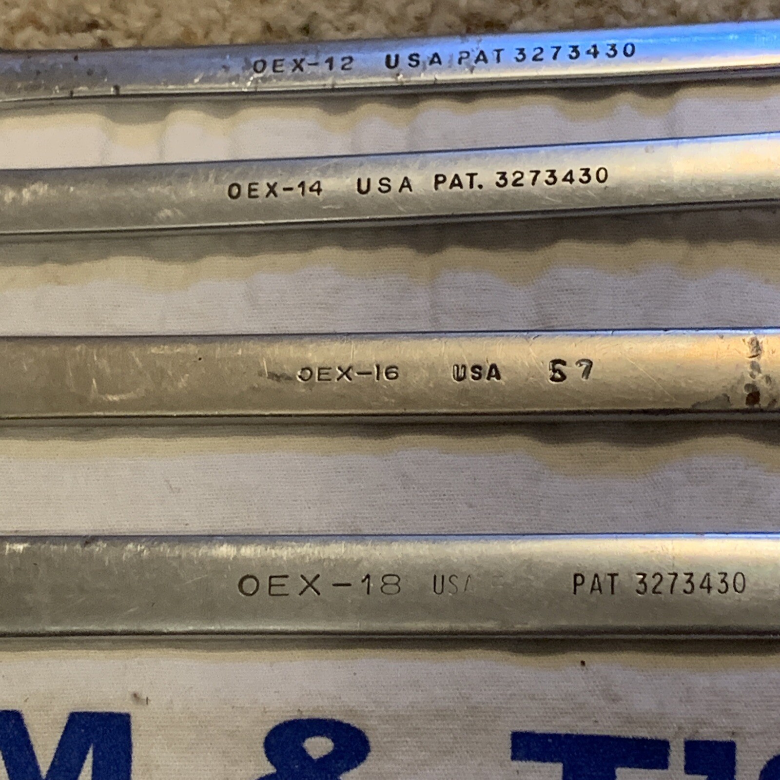 Snap-on Tools 13pc SAE 12pt Combination Wrench Set 3/8″ to 1-1/8″ OEX714KB