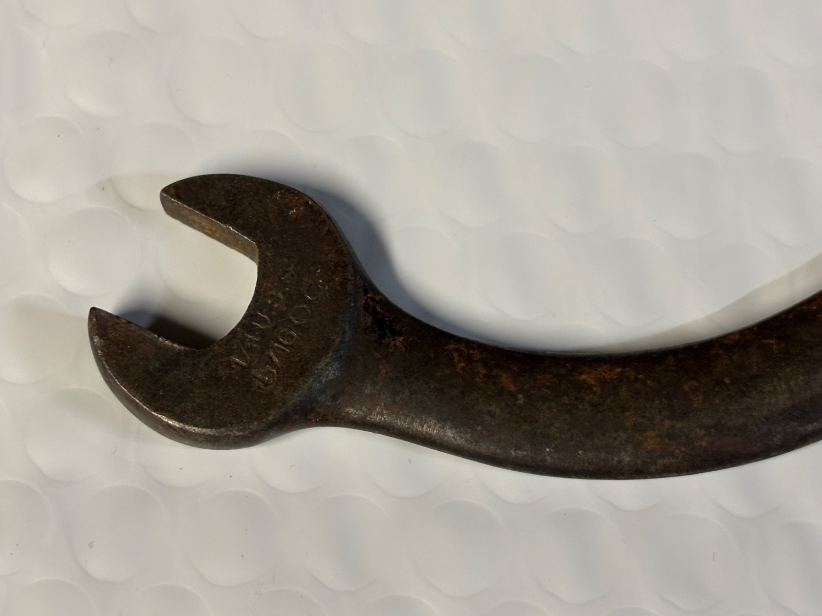 BILLINGS & SPENCER CO. ANTIQUE S-CURVE WRENCH, 3/8″ x 5/16″ SAE, #2007
