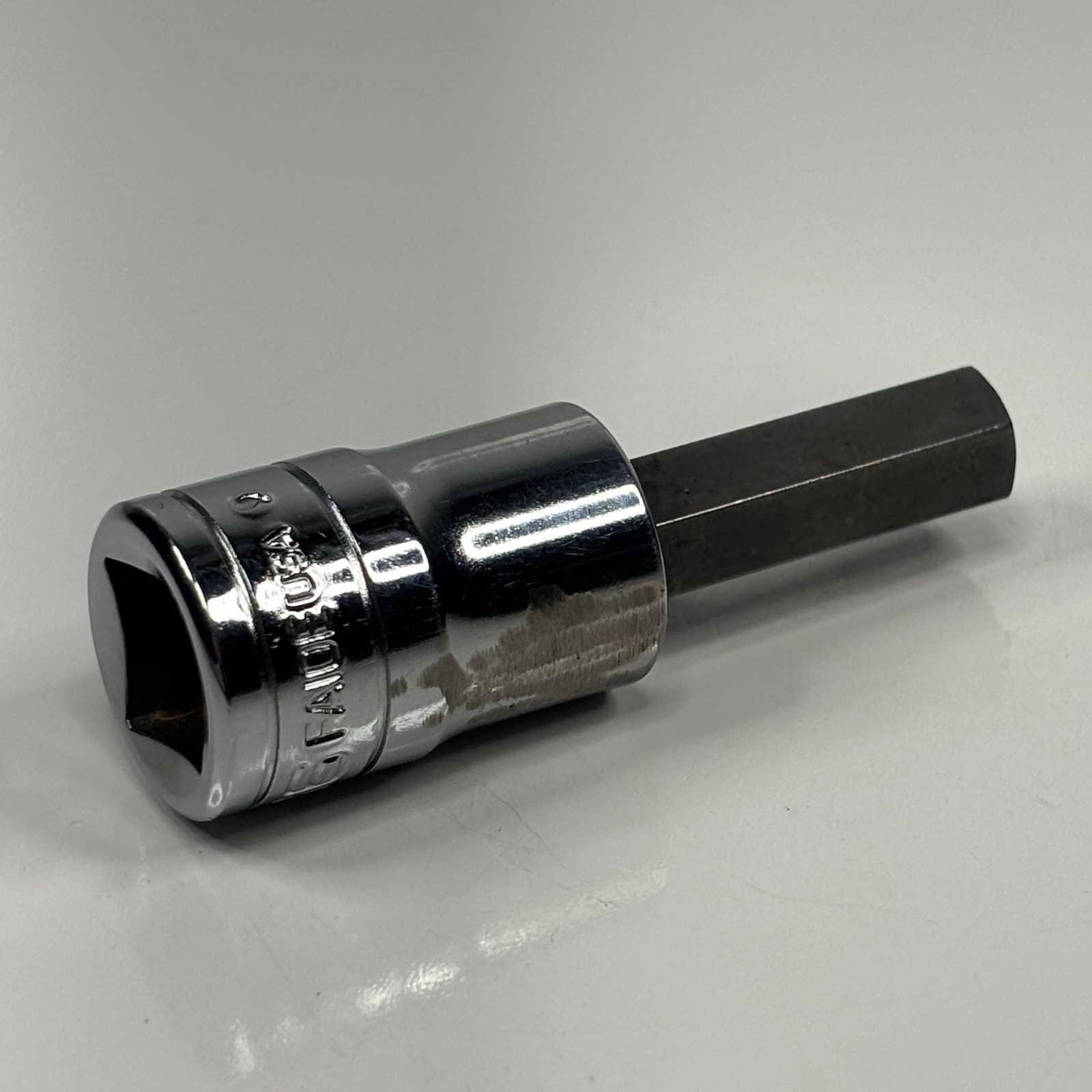 Snap On Tools FA10E 3/8 Drive SAE 5/16 Standard Hex Bit Socket Driver USA 1999