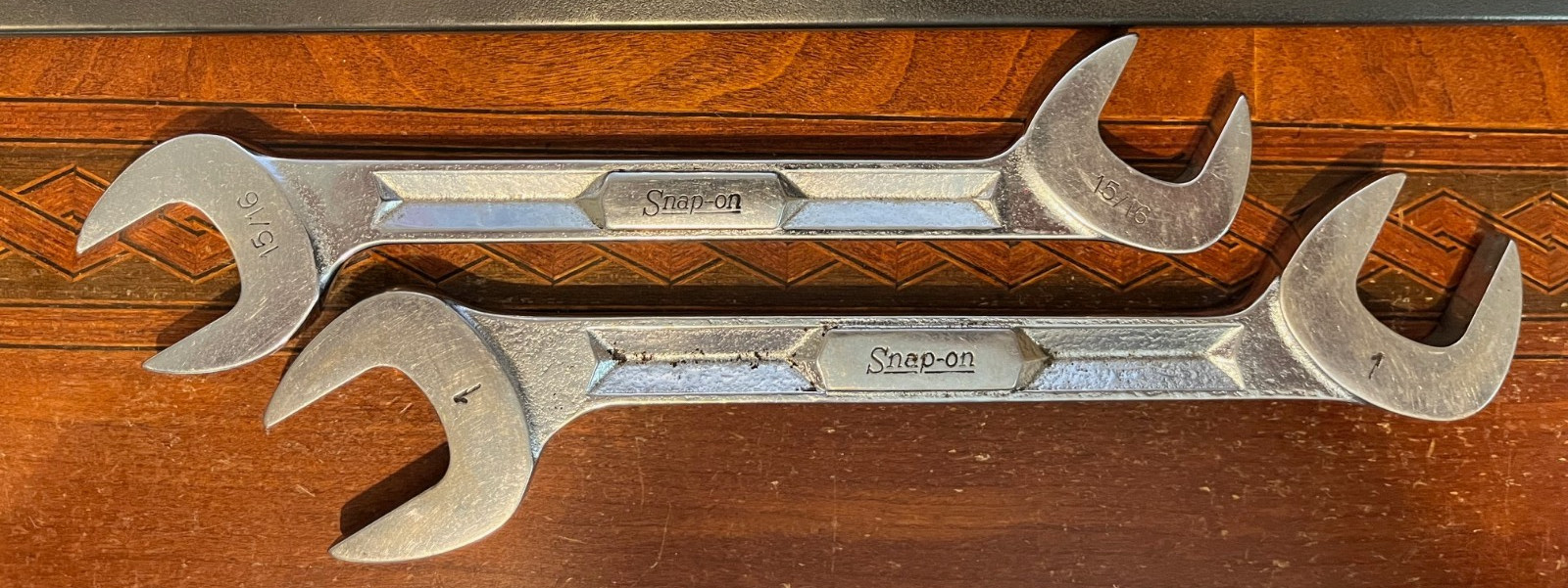 Snap-on 4Pc 4 Way Angle Head Open End Wrench Set 13/16 7/8 15/16 1″ VS26-VS32