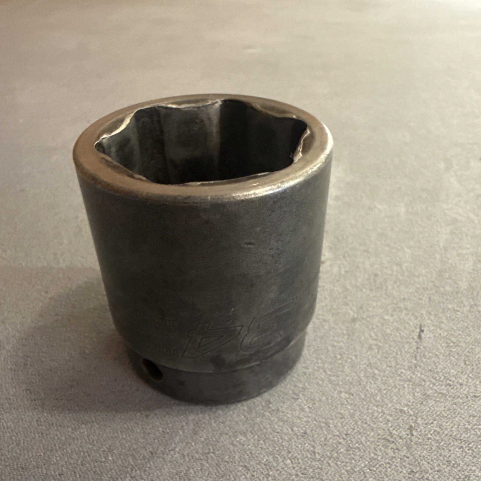 Snap-on Tools USA 1/2″ Drive 34mm Metric 6pt Shallow Impact Socket IMM340