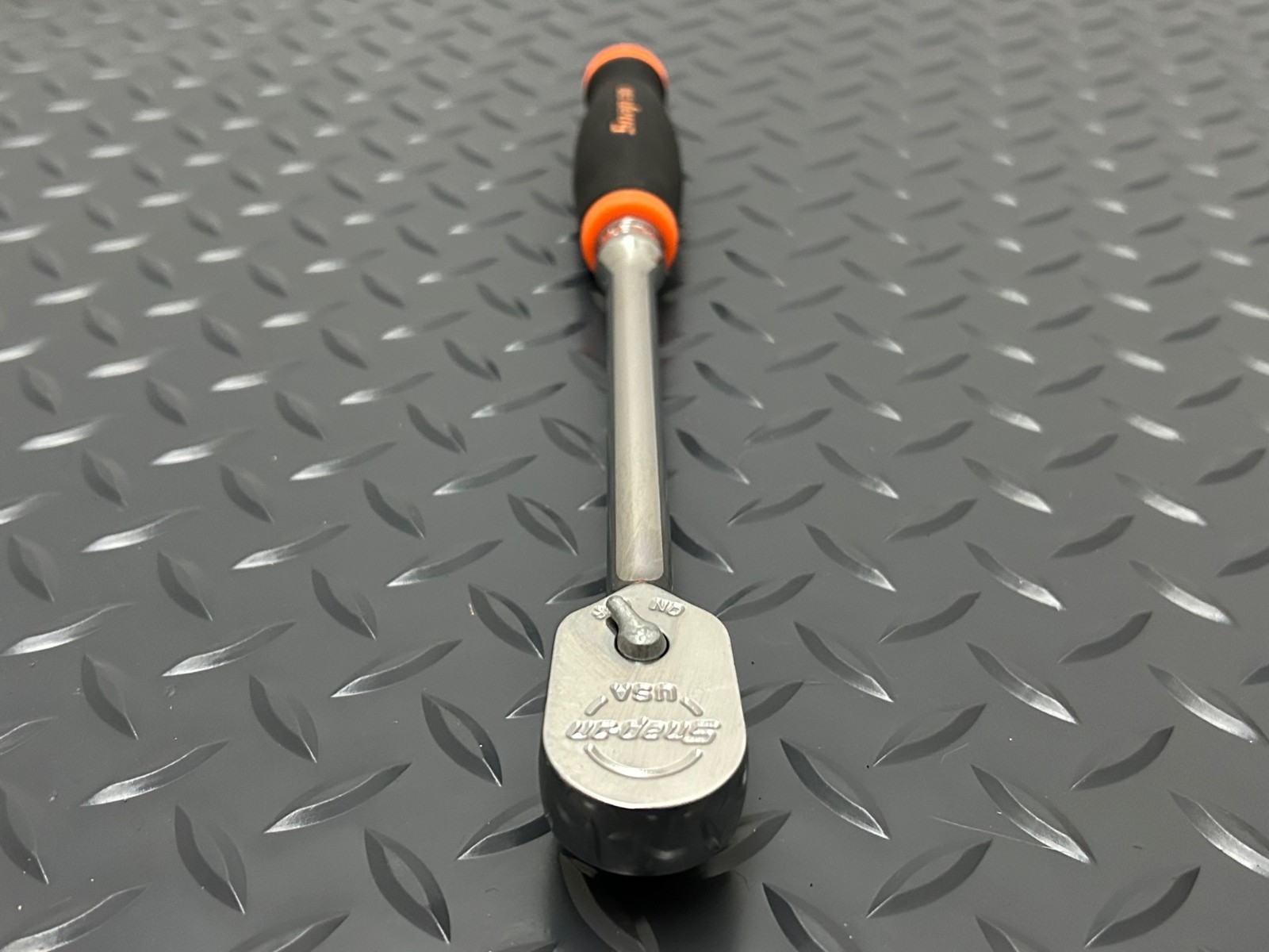 Snap-on Tools 3/8″ Drive ORANGE Soft Grip LONG Fixed Head Ratchet FHL80O USA NEW