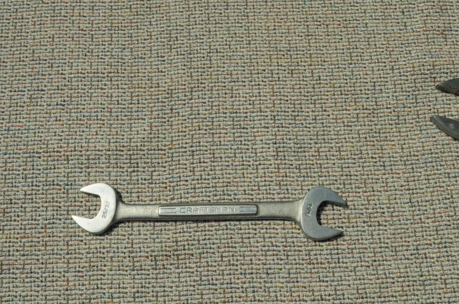 9 PC. USA CRAFTSMAN V OPEN END WRENCH SET WITH VINTAGE HOLDER