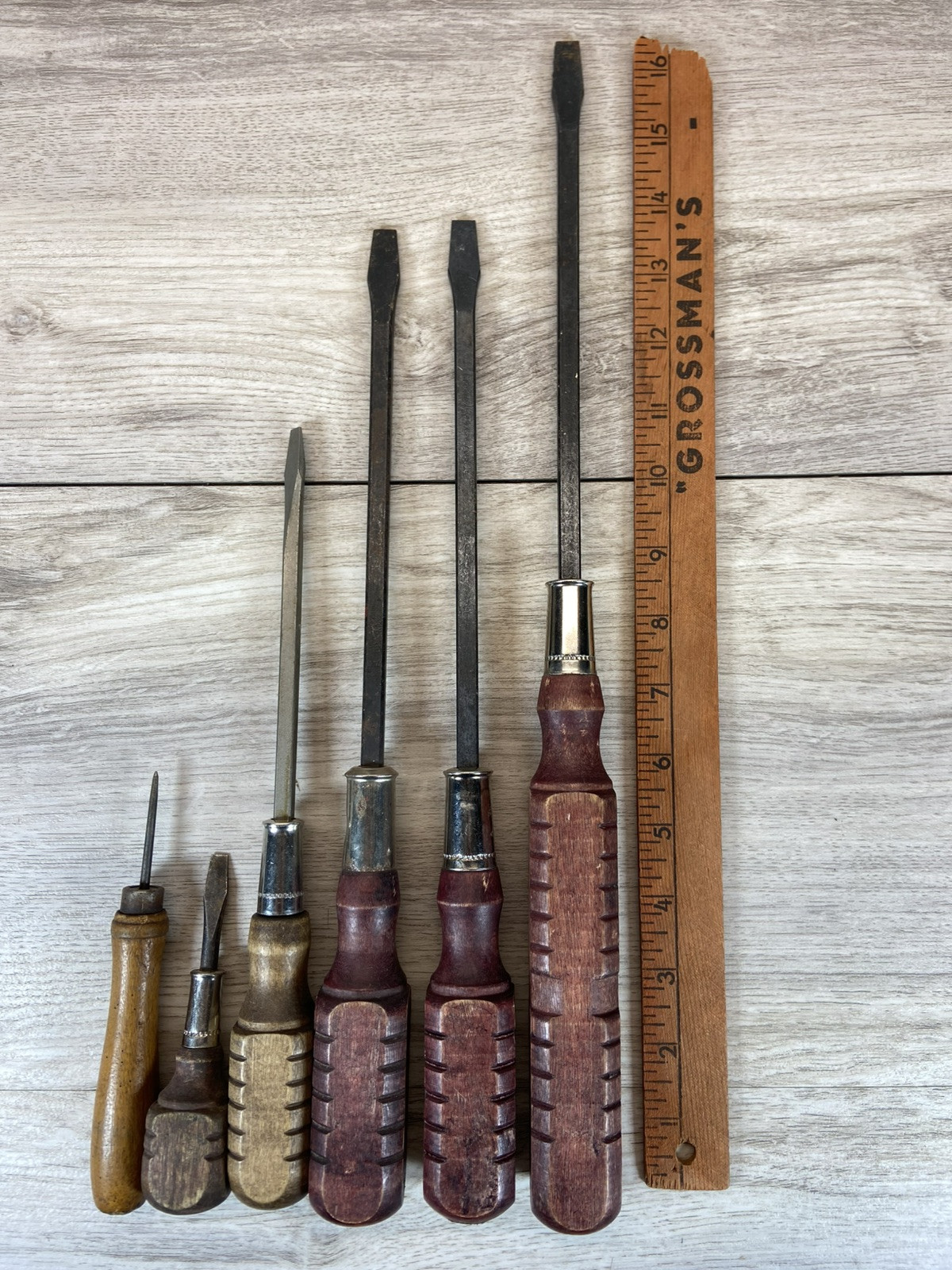 Vintage Cobra Wood Handle Screwdriver Set (6) Flathead Tools Great Condition
