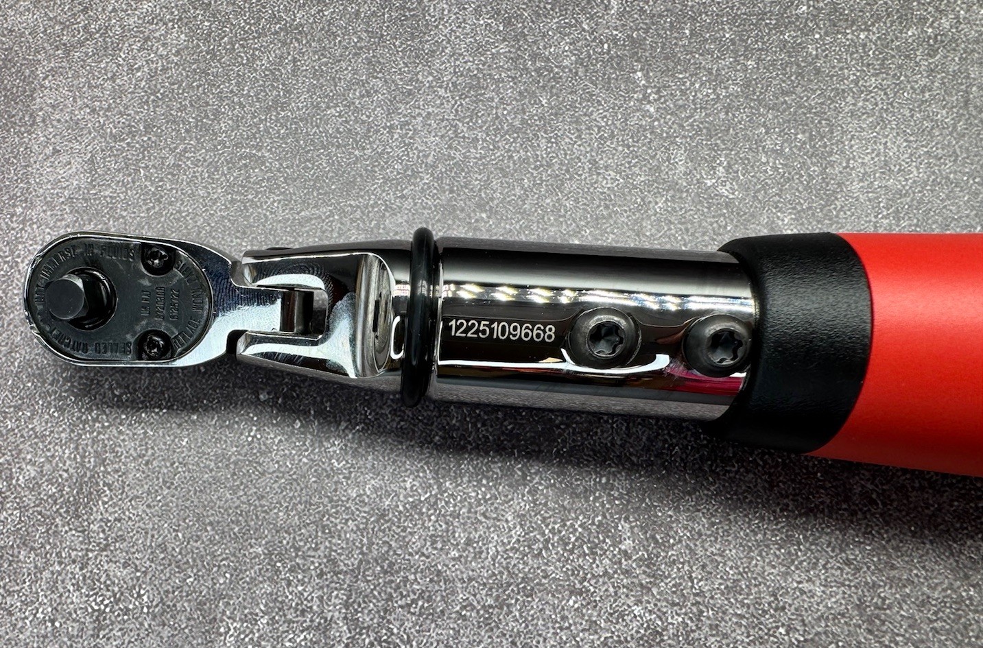 Snap-on TECH1FR240 1/4″ Drive Flex-Head Techwrench Torque Wrench 240 IN-LB