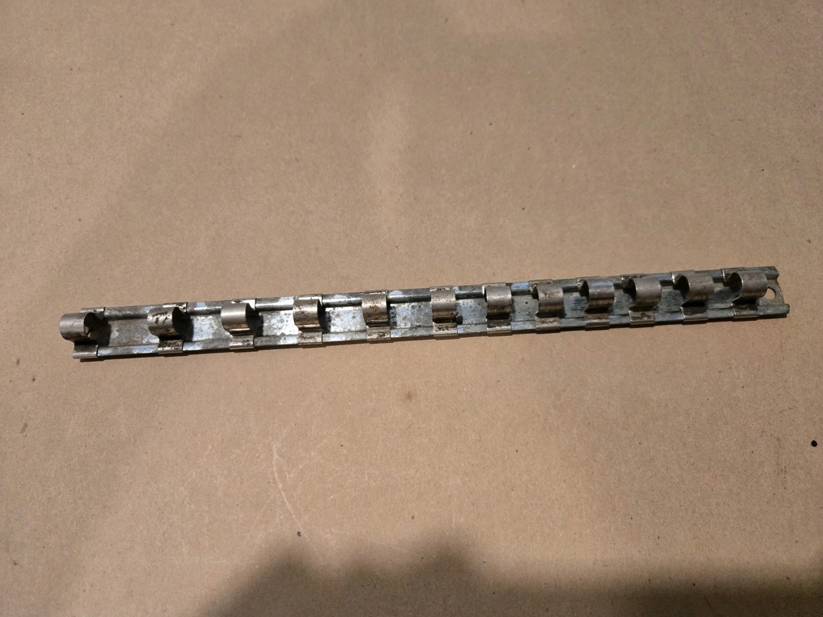 Snap On 3/8″ Drive 1/4″-7/8″ 12PT SAE Shallow Chrome Sockets With Rack USA