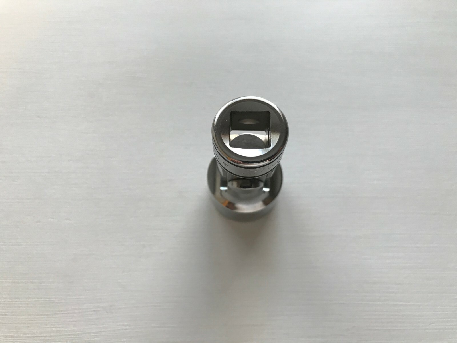 Snap-On Tools USA *NEW* 3/8″ Drive 6pt 3/4″ SAE Chrome Swivel Socket FS24B