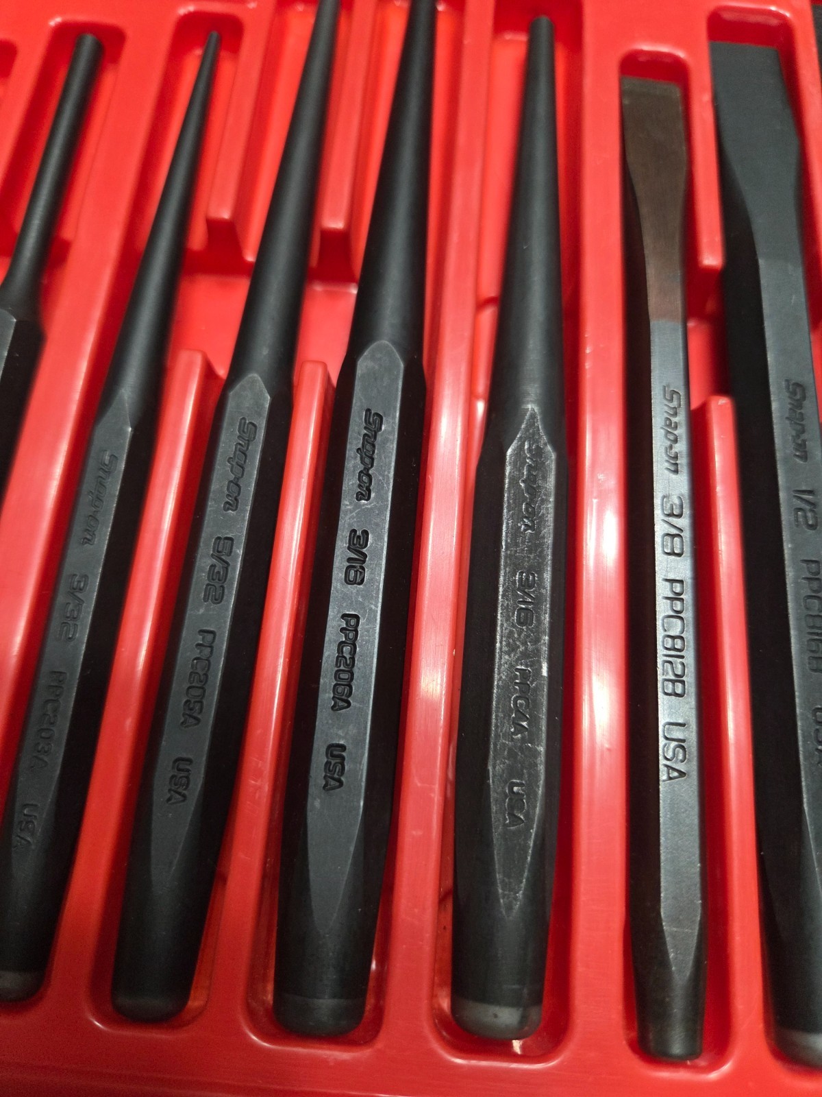 SNAP ON 11 Piece Punch and Chisel Set w/ Plastic Tray. PPC710BK NEW. Missing 1