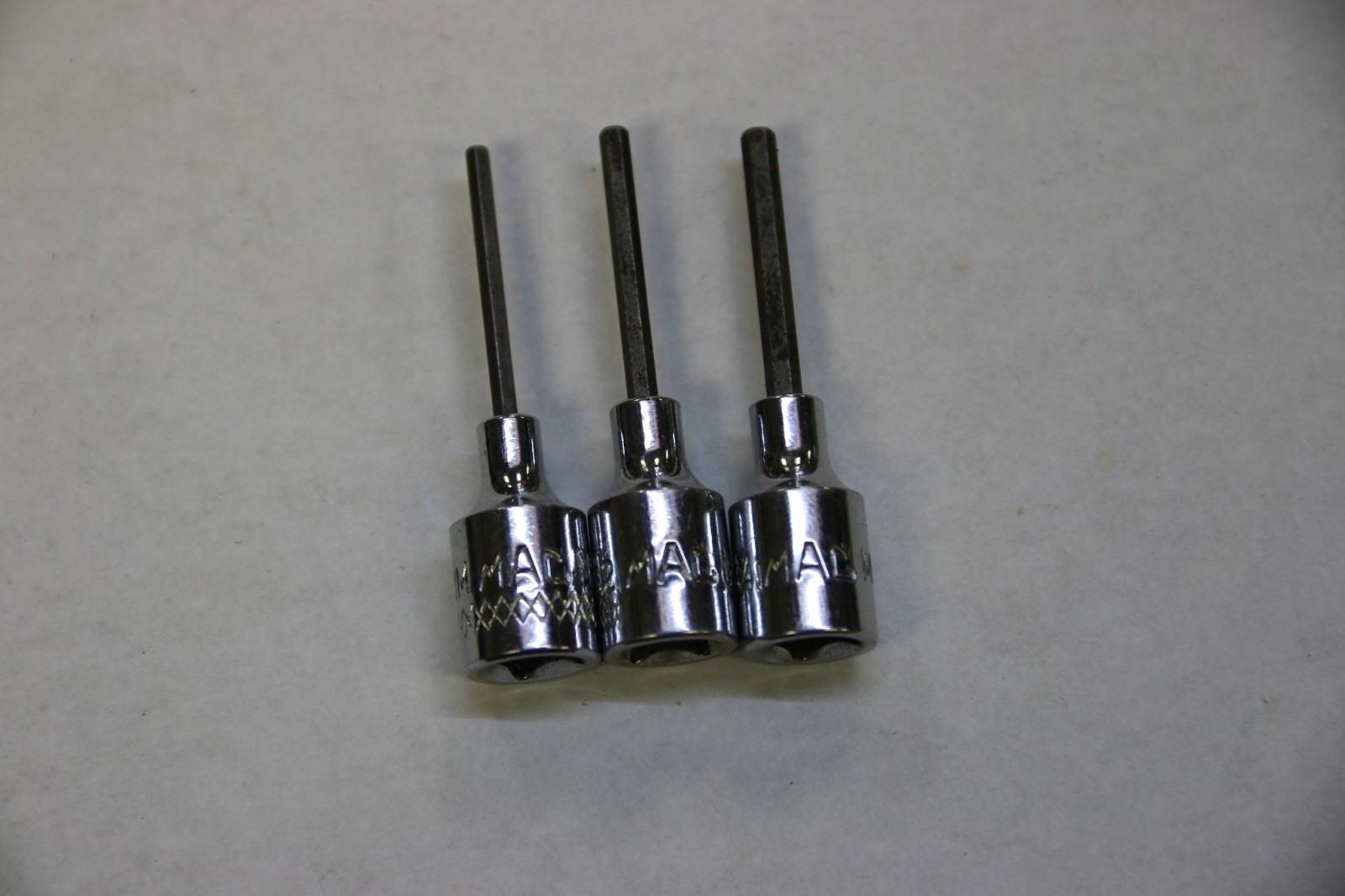 Mac Tools MX3BS 3/32″, 2MM, 3.5MM TORX Bit Socket Driver 1/4″ Drive Chrome