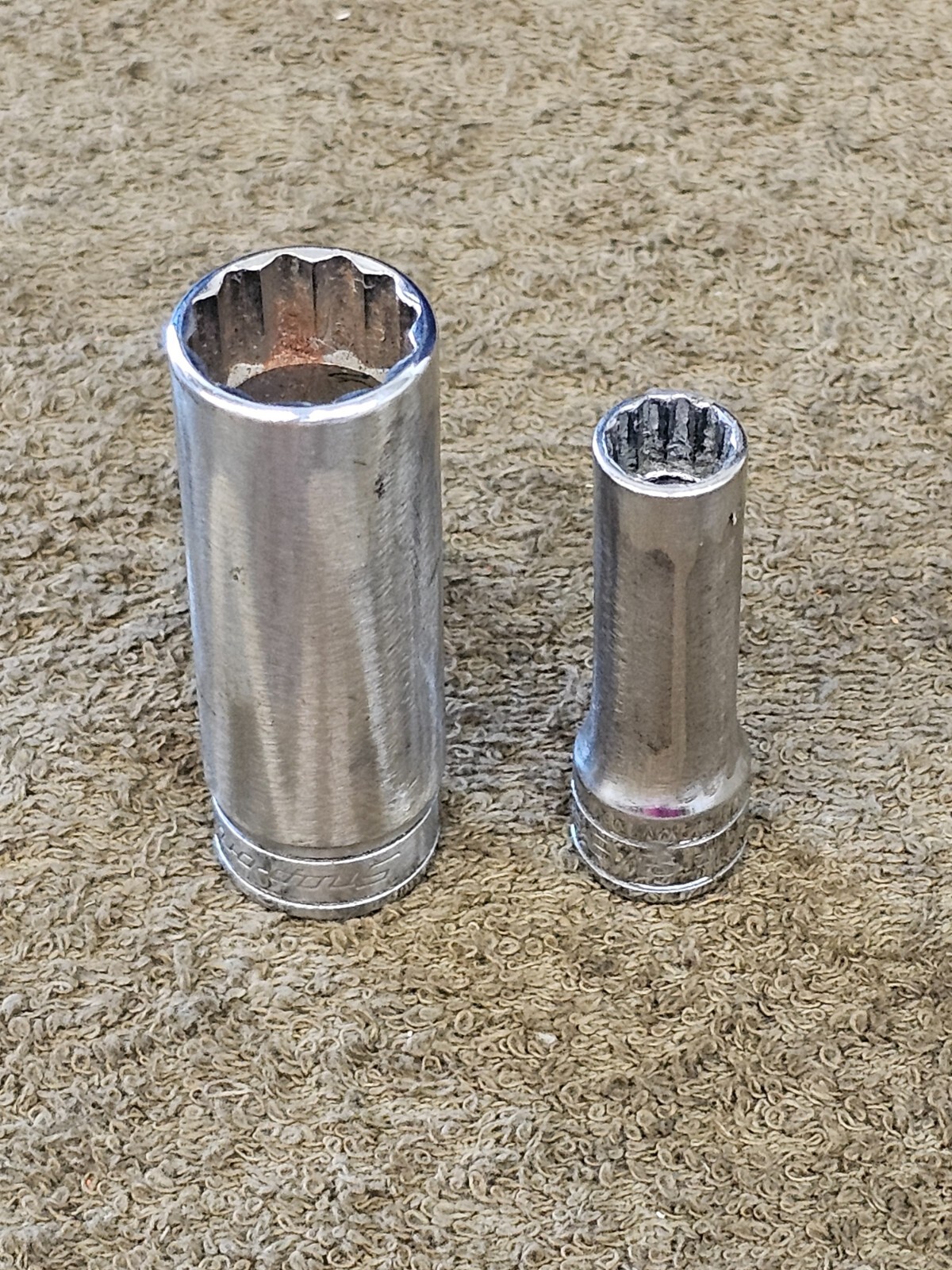 2 Snap On Socket Set 3/8″ Drive 12 Point SAE Deep 11/16″ 3/8″ SF221 SF121 SF