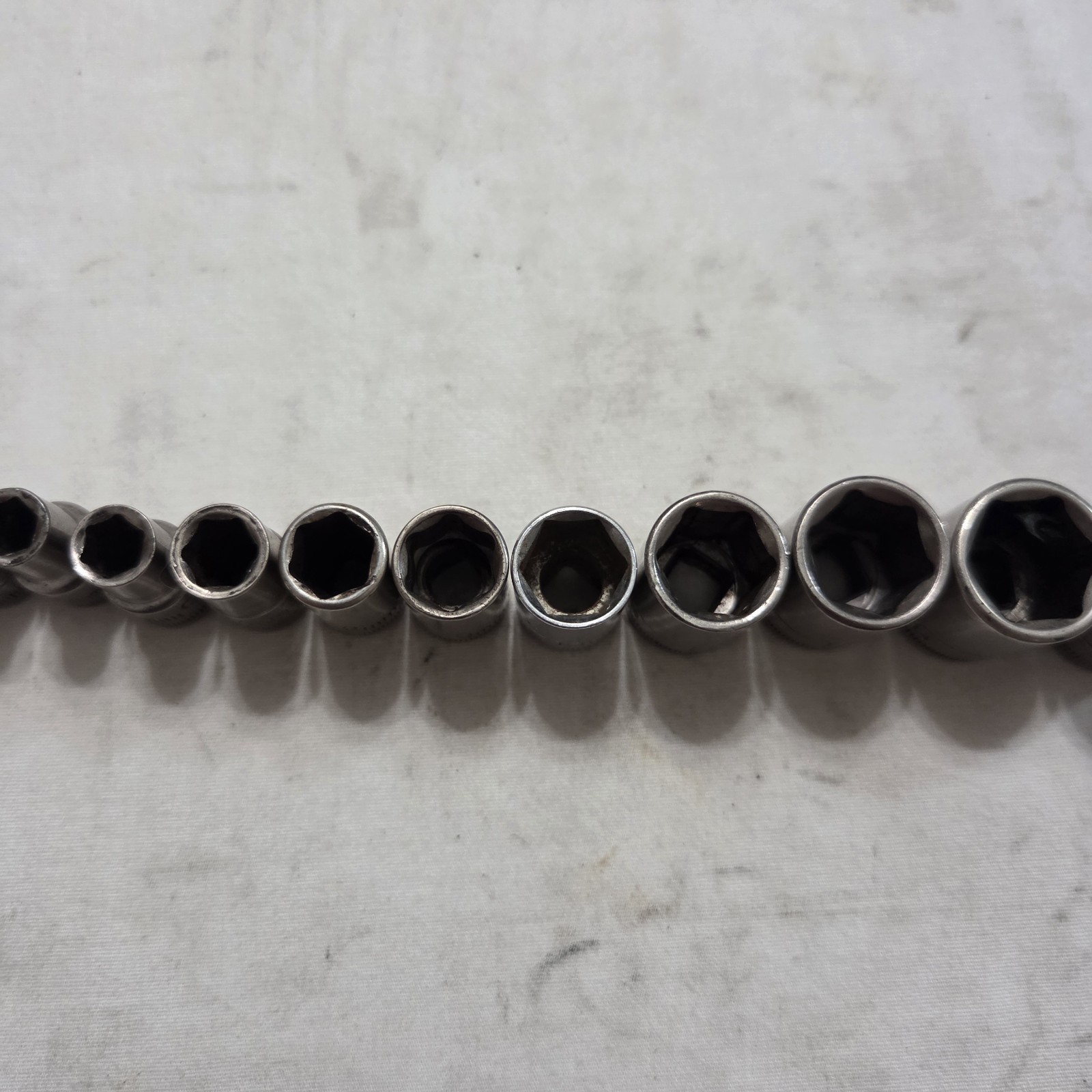 Craftsman 11pc Metric 4mm-14mm 6Pt Shallow Socket Set 1/4″ Drive G2,V Series USA