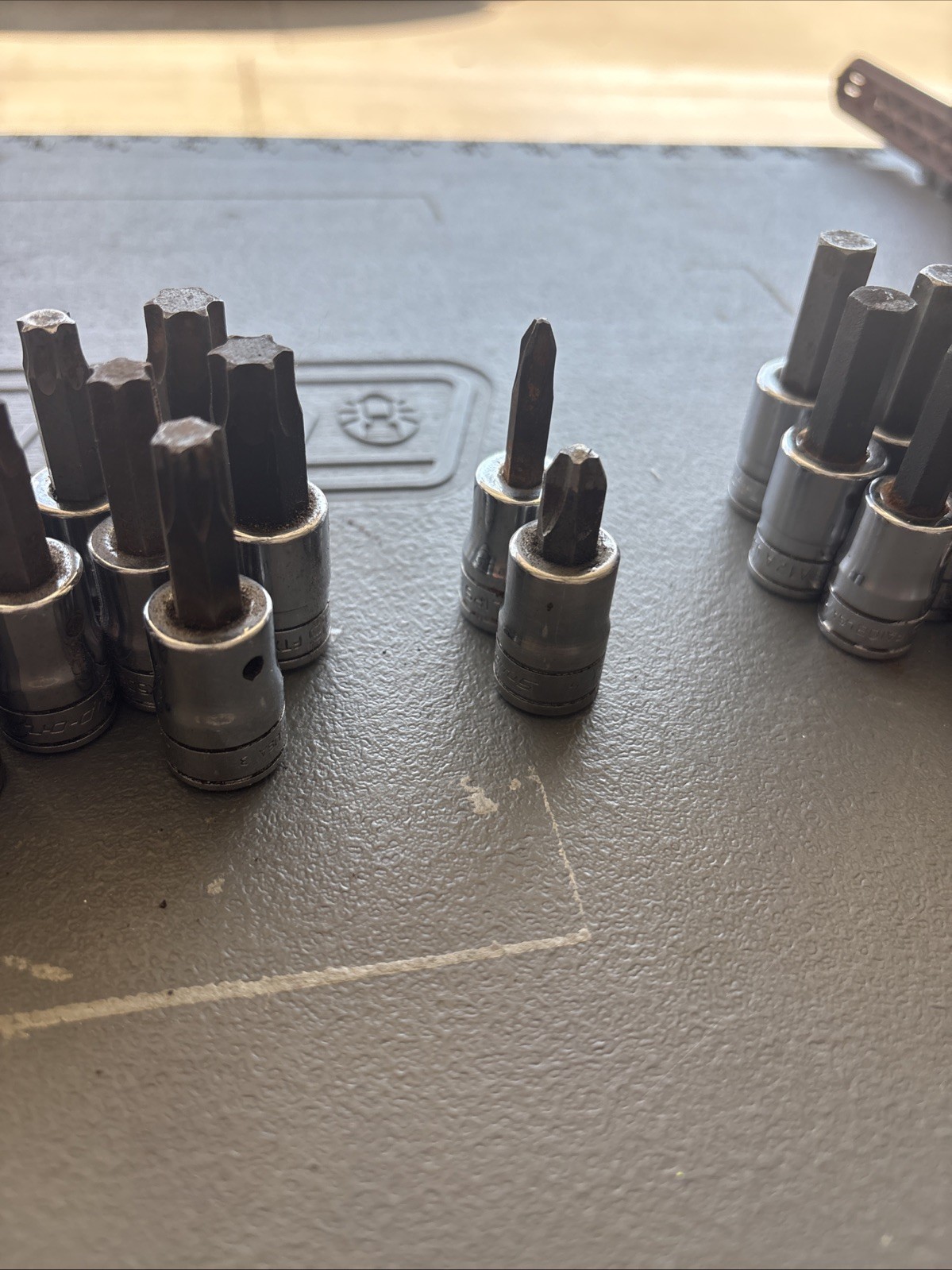 Huge Lot Snap-On 3/8” Drive Specialty Sockets Torx Allen’s Screwdriver Bits