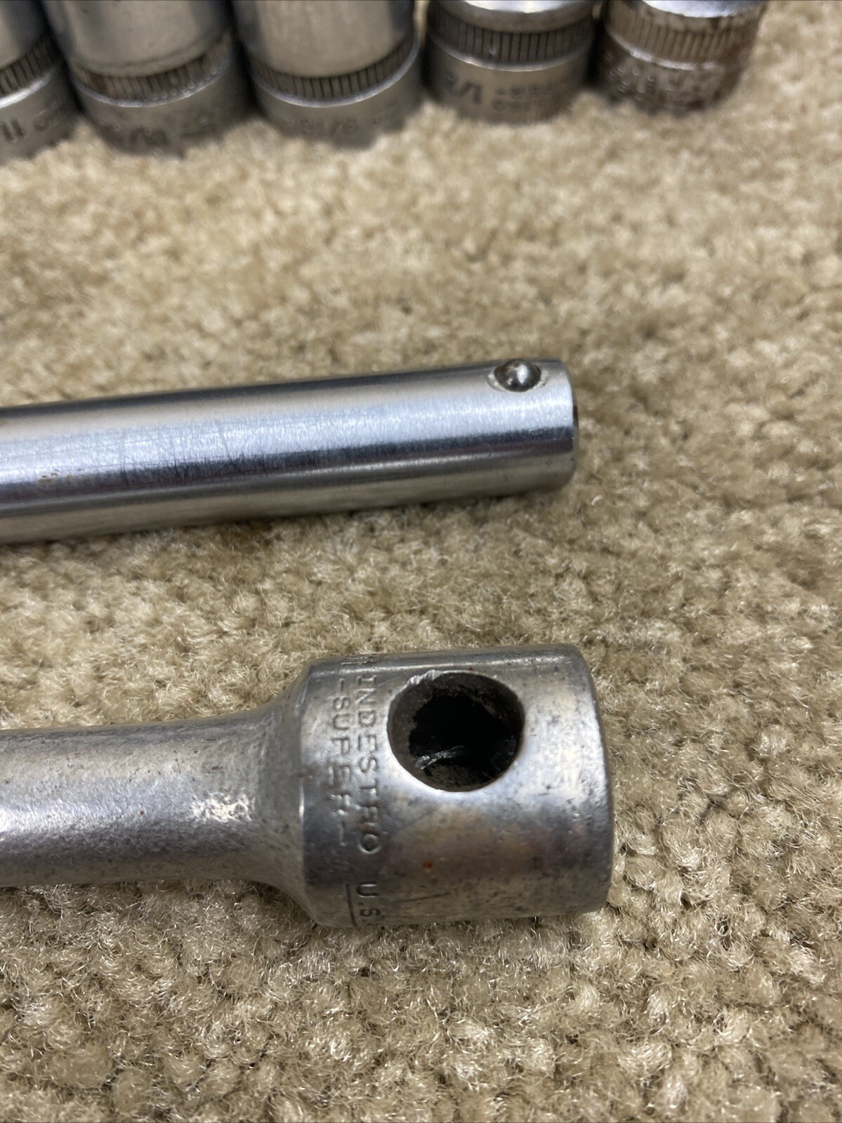 INDESTRO SAE 15 Pc.1/2 Socket Set w/Penens 1/2 Ratchet Vintage