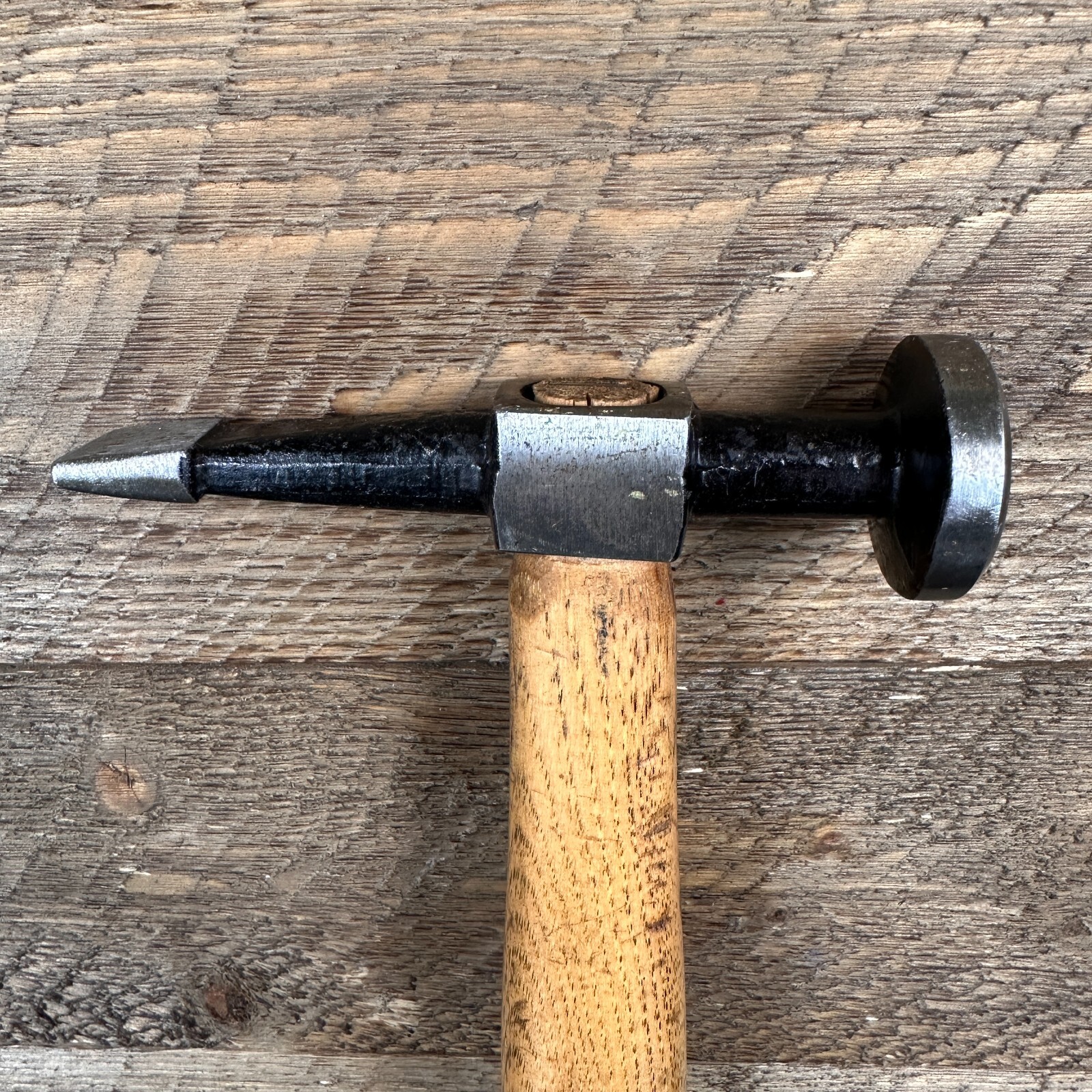 Vintage Auto Body Cross Peen Finishing Hammer 16 oz. Fire Brand