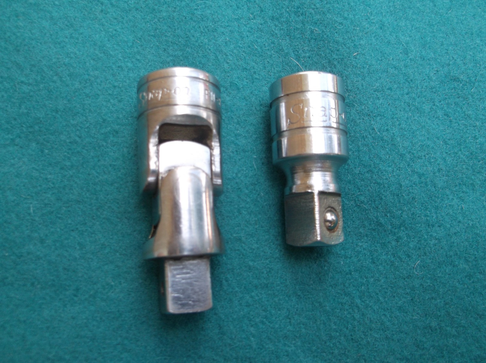 Snap-on 3/8″ Drive Chrome FU8A Swivel Universal & FX1 Extension