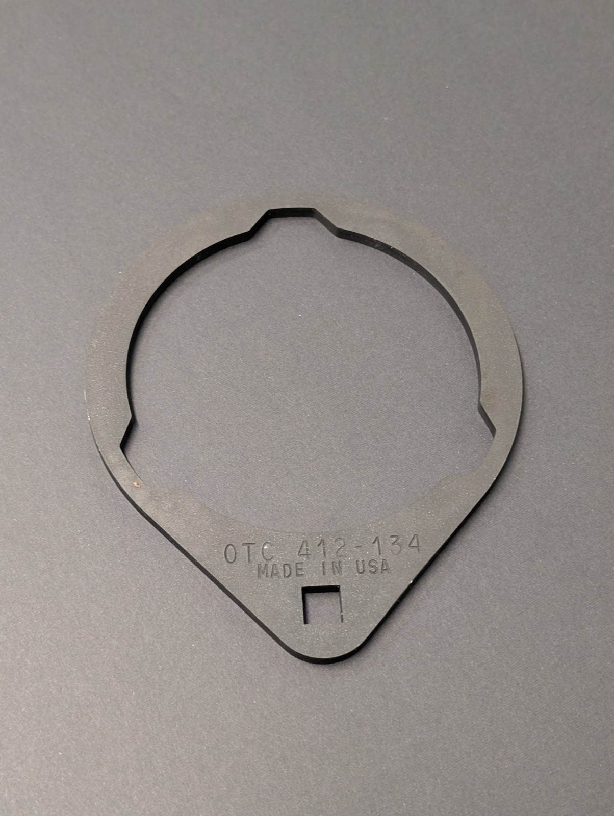Ford Rotunda 412-134 A/C Compressor Clutch Holding Fixture Tool