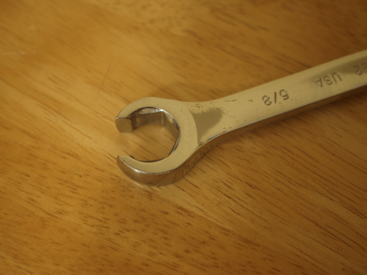 11/16″ X 5/8″ Husky USA Wrench flare nut 6 pt 39022
