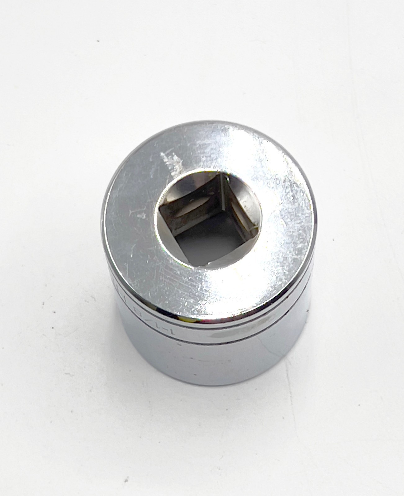 Husky 12-Point 1-1/8″ Shallow Socket 1/2» Drive 25036 – Made in USA