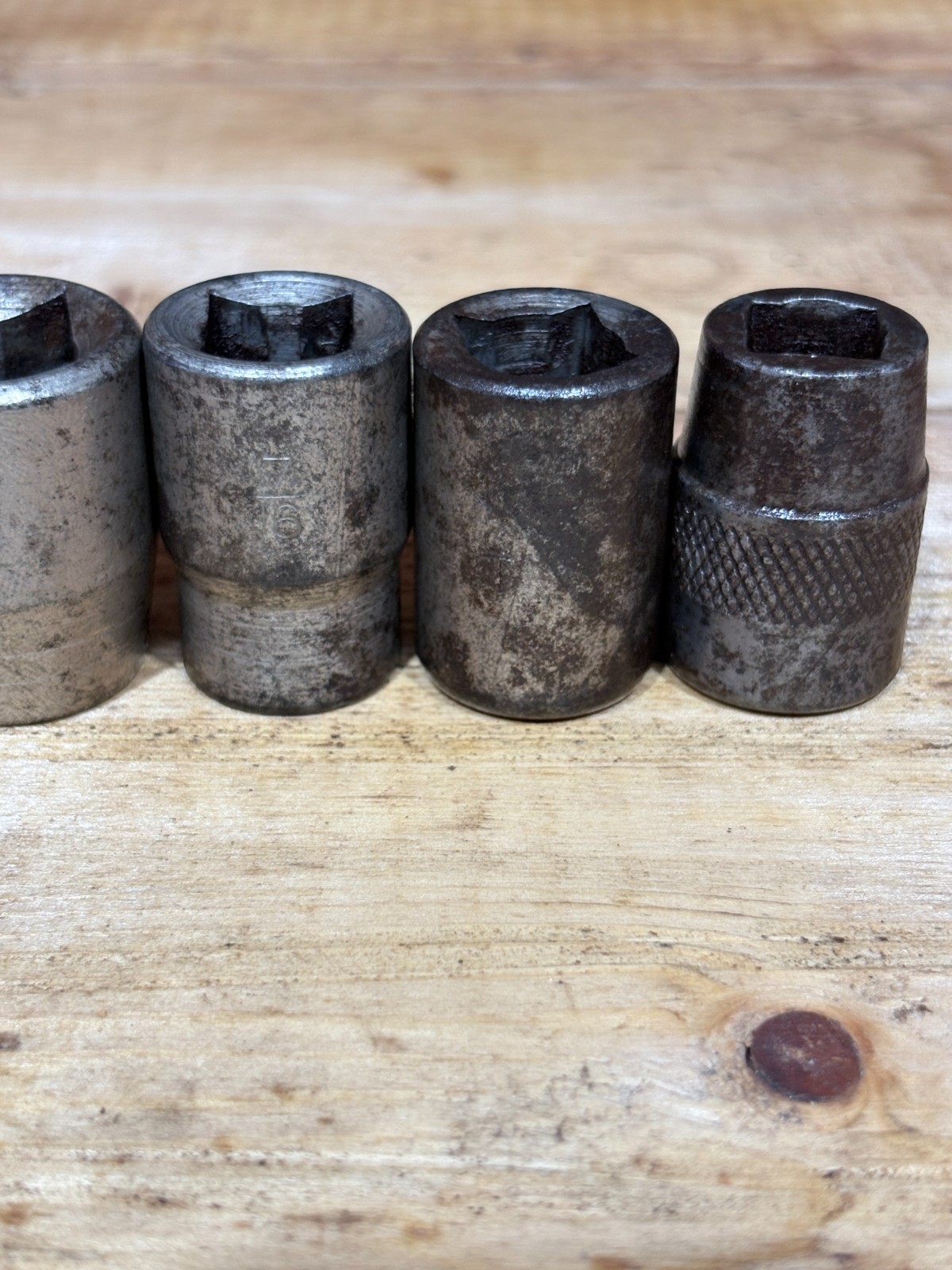 Lot of 6 Vintage Sockets 1/2″ & 3/8″ drive 4 Point Models 5/8 9/16 1/2 7/16 Ray