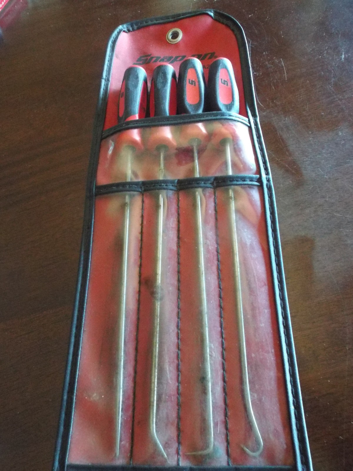 *NEW* Snap-on Pick Set, LONG SGLASA204 *RED SOFT HANDLES* BRAND NEW