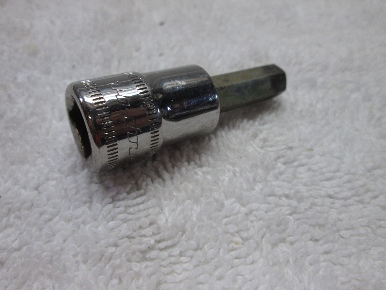 Snap-On Tools USA BR 3/8″ Drive 8mm Metric Hex Bit Chrome Socket Driver FAM8A
