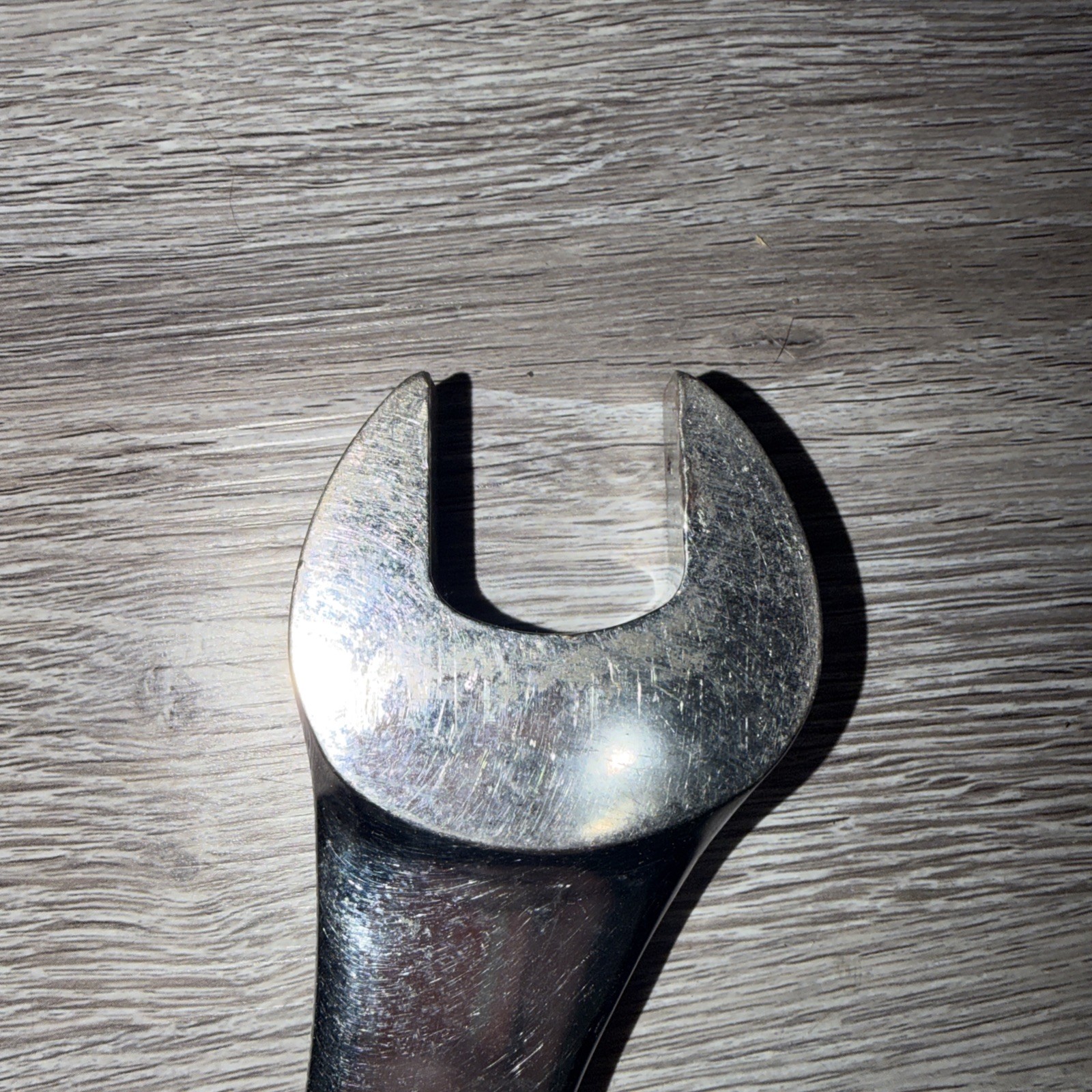 Husky 1 1/8 Inch 12 Point Wrench Sae