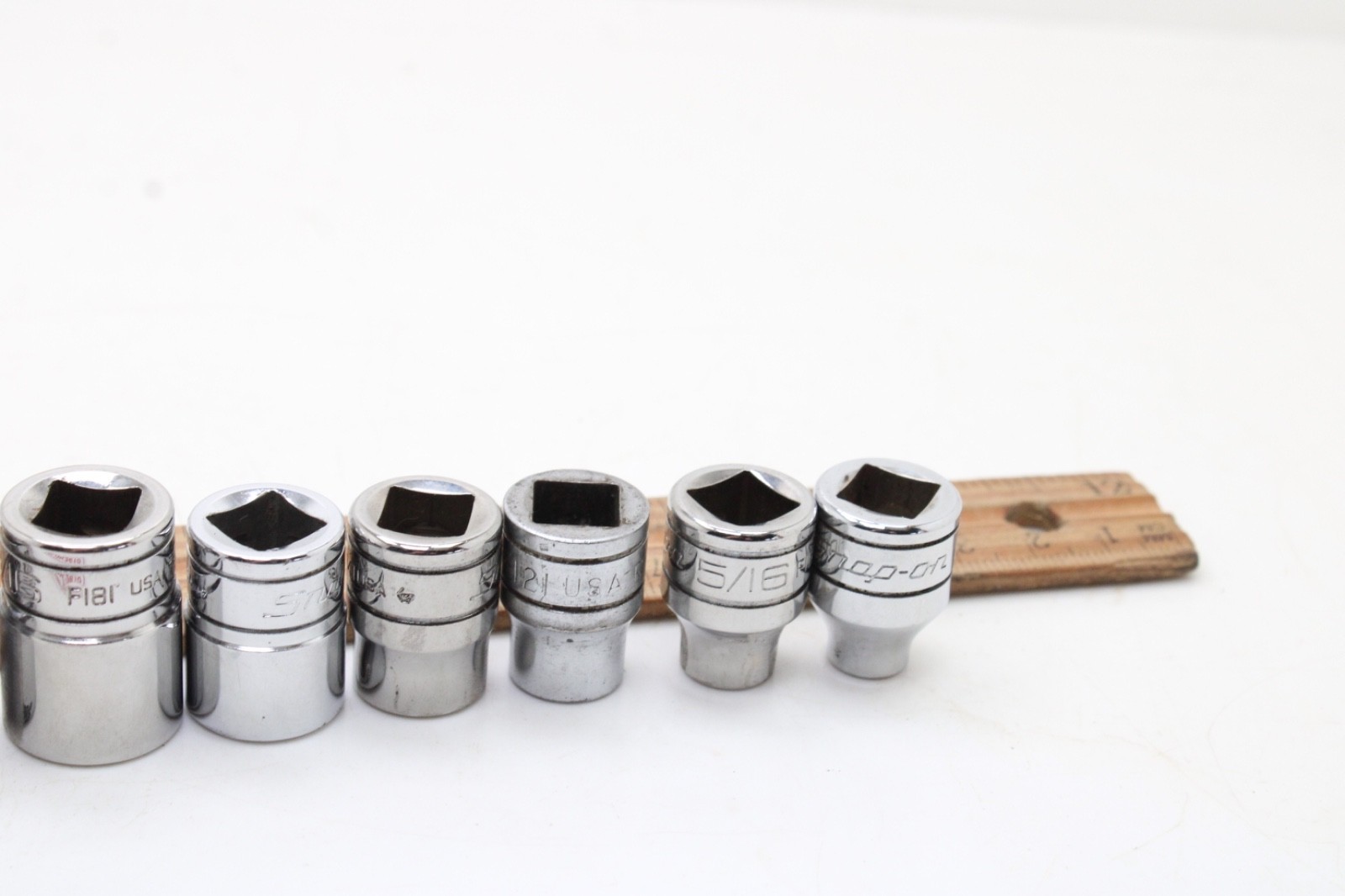 Snap-on F081 – F281 1/4-7/8″ 3/8″ Drive 12 Point 12 Piece SAE Chrome Set USA