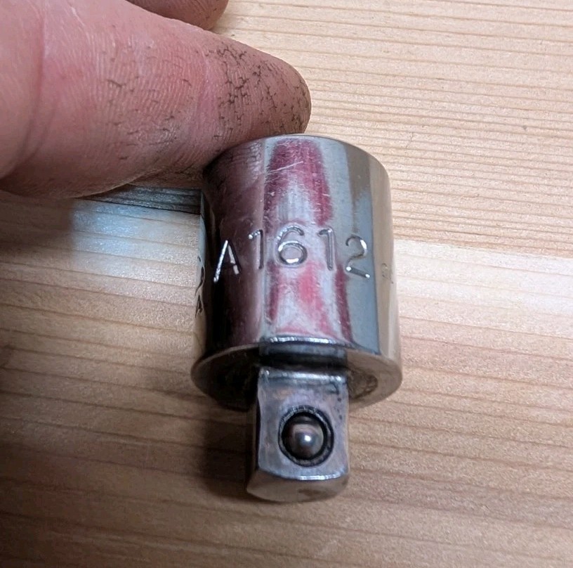 Mac Tools 1/2″ Drive to 3/8″ Drive Socket Adapter A1612 Chrome 1/2″-3/8″ USA