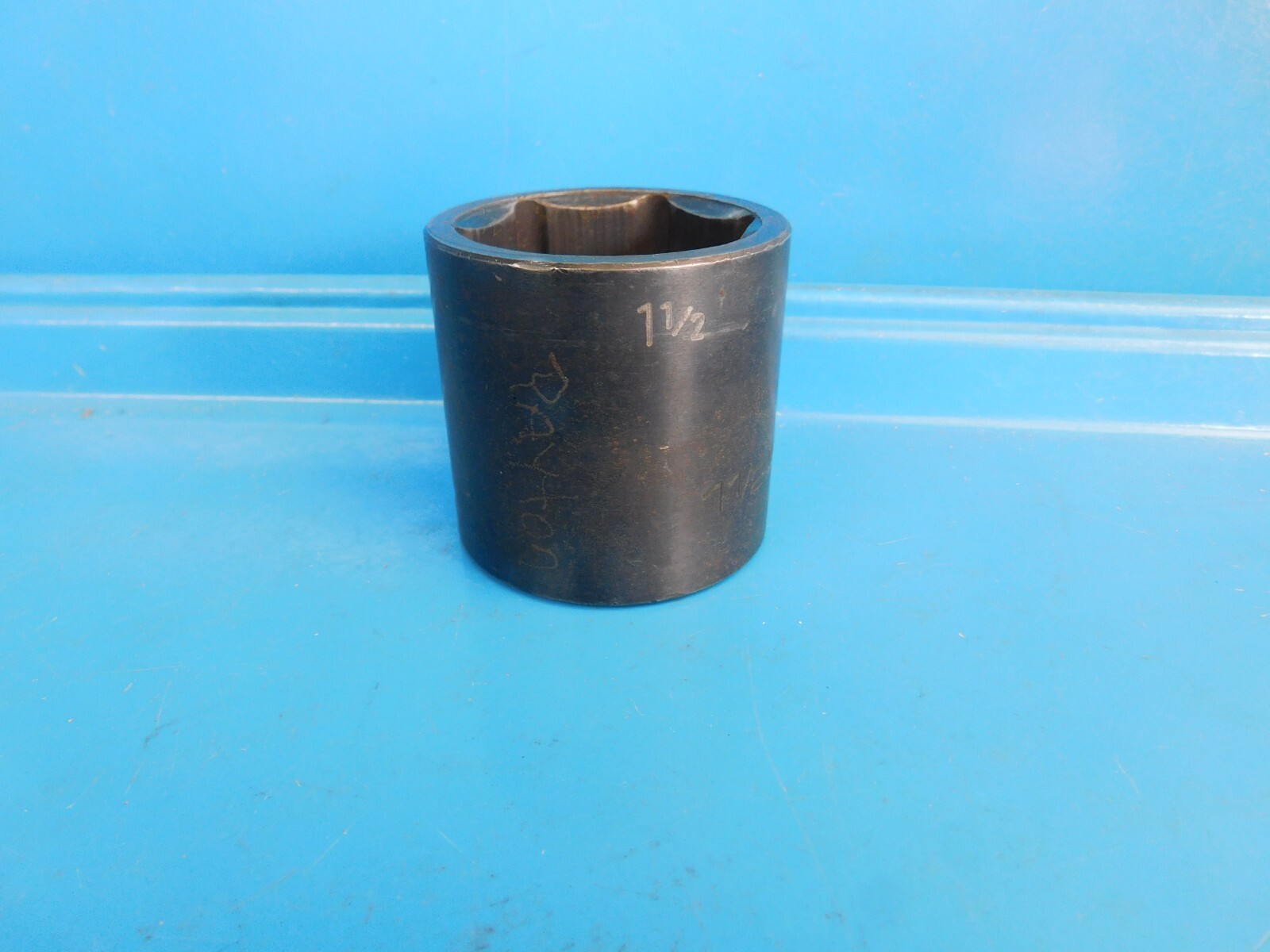 USED, MATCO TOOLS «1-1/2 IN. » SHORT 6 POINT SOCKET » 1/2 IN. DR.» #CP486A