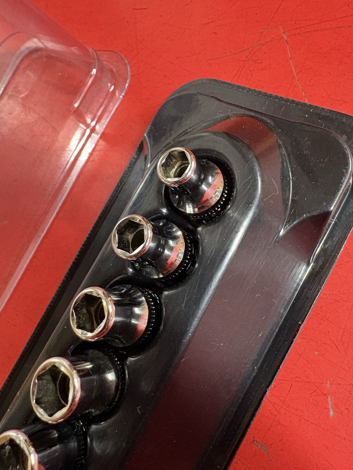 New Snap-on™ 1/4″ drive 5 thru 15 mm 6-point Shallow Socket Set 112TMMY