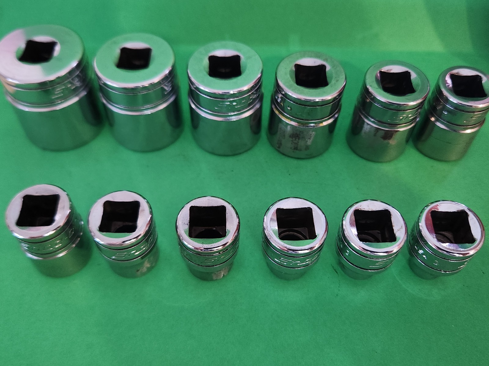 12pc. Snap On 211FY 3/8″ Dr. 12 Pt. Shallow SAE Socket Set 1/4″-7/8″