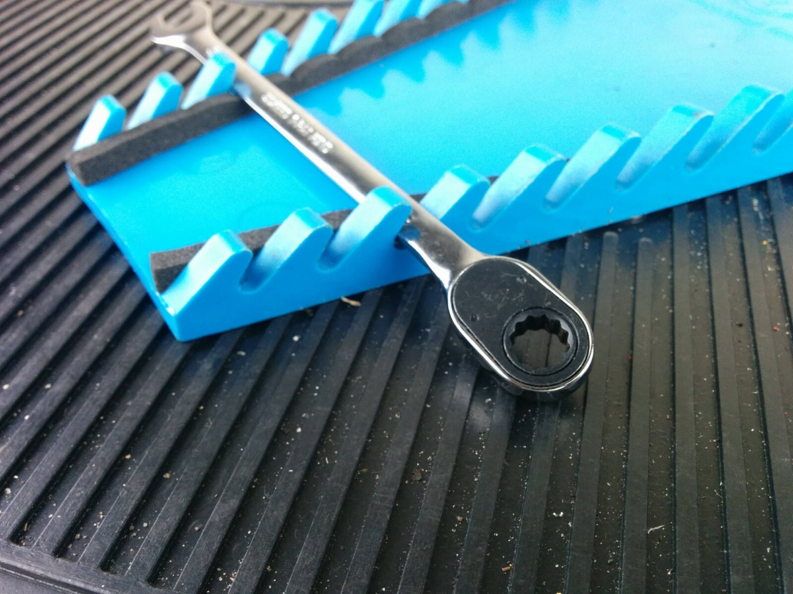 #aj581 NEW! Snap-on USA 5/16″ SAE Flank Drive Plus Ratcheting Wrench SOXRR10