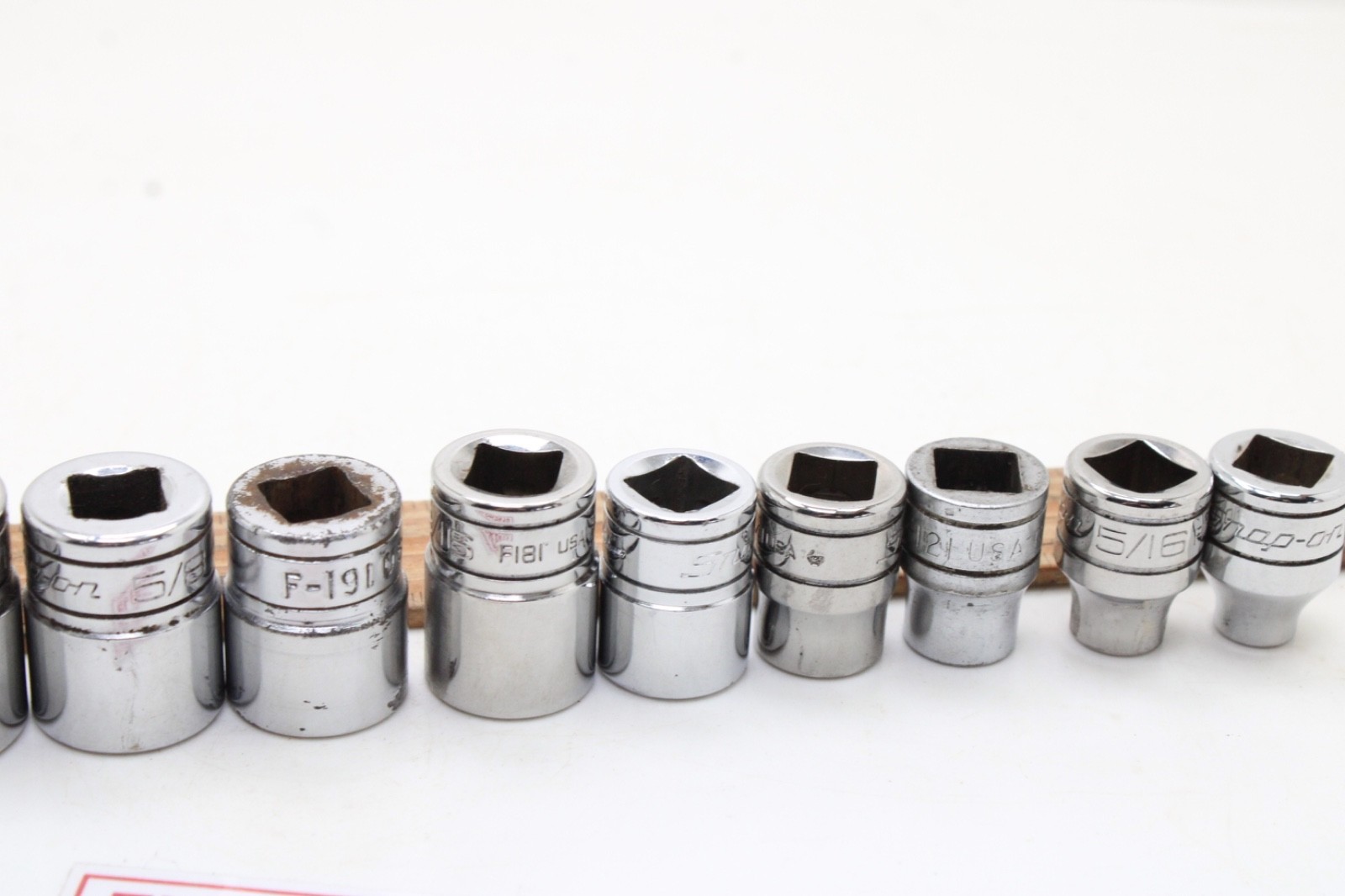 Snap-on F081 – F281 1/4-7/8″ 3/8″ Drive 12 Point 12 Piece SAE Chrome Set USA