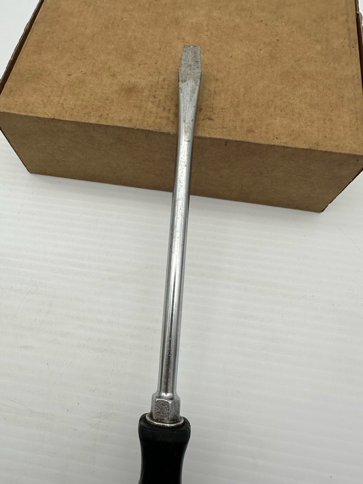 SNAP ON SSD8 FLAT TIP STRAGHT BLADE BLACK HANDLE SCREWDRIVER UNDERLINE SSD 12.5”