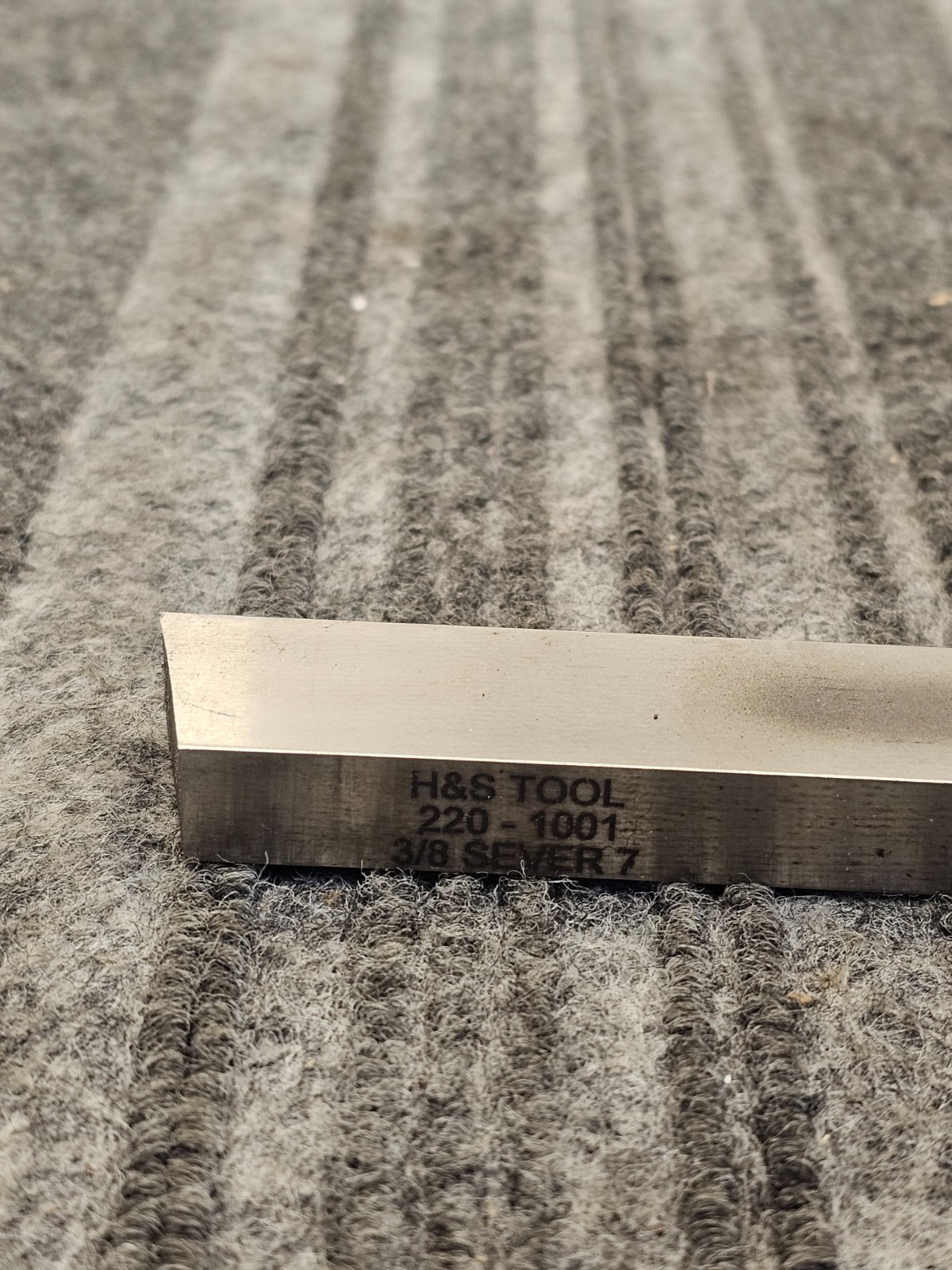 H&S TOOL 220-1001: High-Speed Steel Severing Tool Bit – 3/8″ Width x 7″ Length