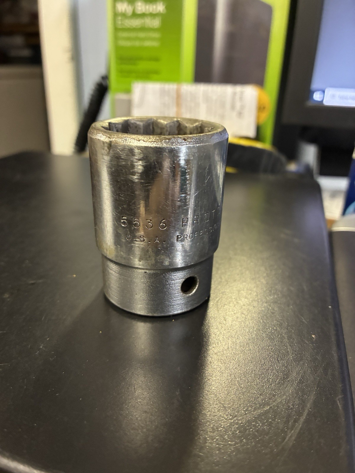 PROTO 5536 3/4″ Drive 1-1/8″ 12-Point SAE Standard Socket Profesional
