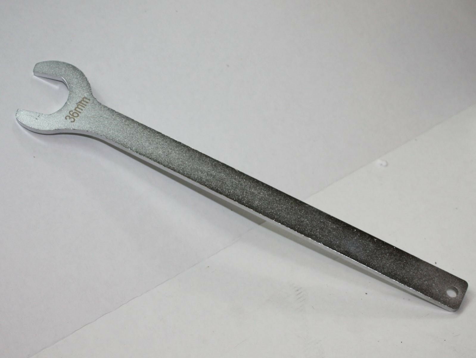 36mm Fan Clutch Nut Wrench Water Pump Holder Remover Tool for BMW Mercedes-Benz