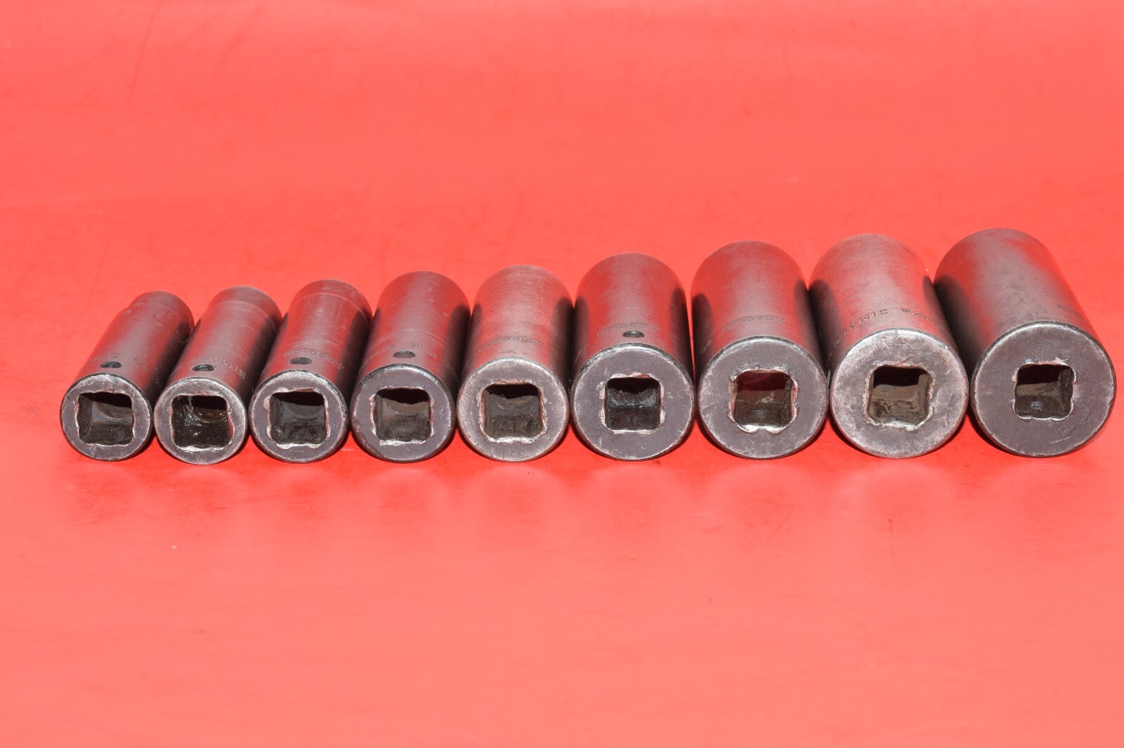 Snap-On 1/2″ Drive 9pc SAE 1/2 – 1 Deep 6-Point Flank Impact Socket Set 309SIMYA
