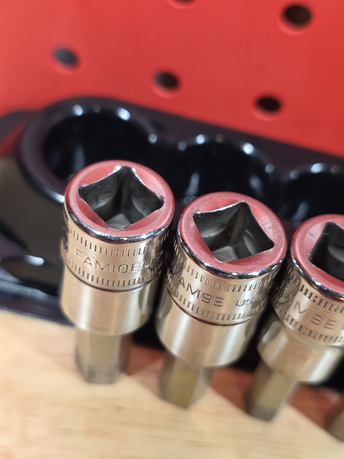 Snap-on Tools 207EFAMY 4-10mm 3/8″ Drive 7-Piece Metric Hex Socket With Holder