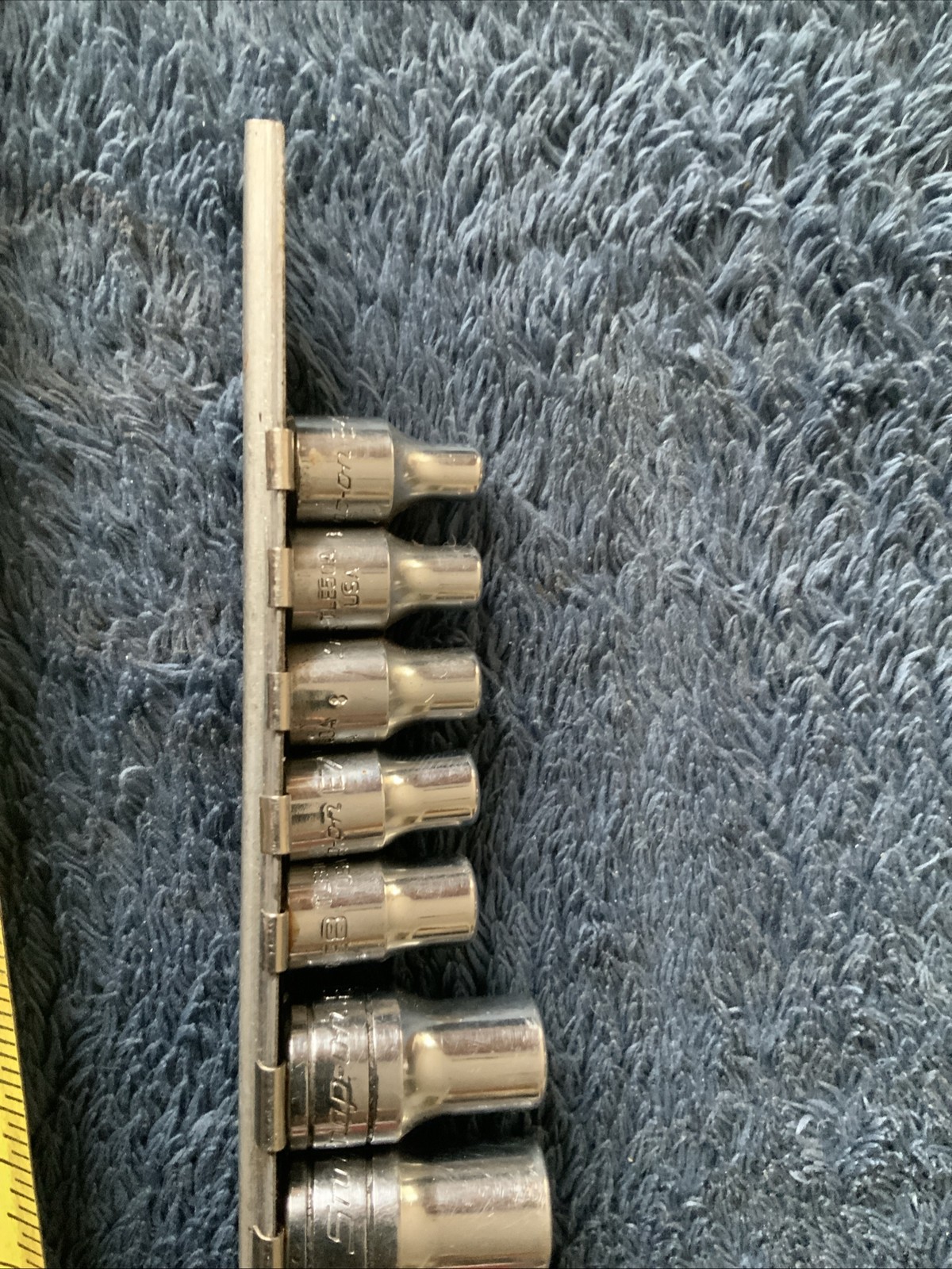 Snap On Inverted Torx Socket Set, 1/4 And 3/8” Drives……Descrip Sizes….yyy