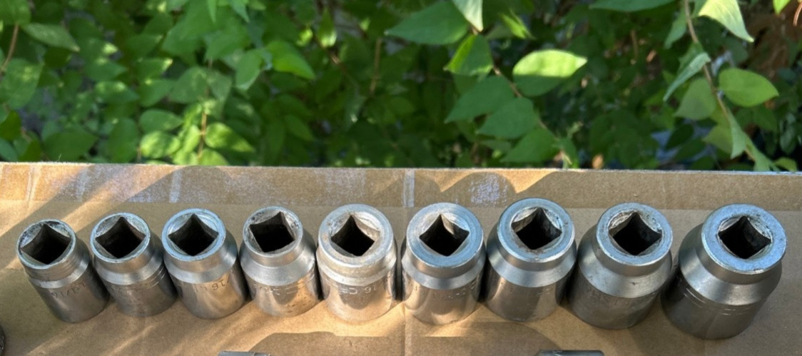 (9) CRAFTSMAN V SERIES 3/4” DRIVE SOCKETS- 18″ SLIDING BREAKER and 8″ EXTENSION.