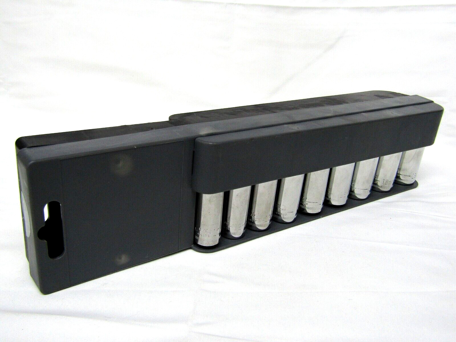 Craftsman 3/8″ 18pc Deep Socket Sets METRIC + SAE 34558 – SEALED
