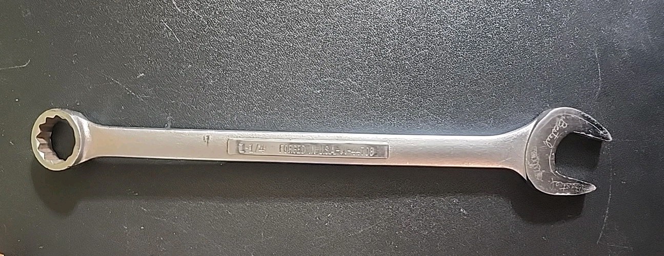 Craftsman USA 44708 Combination Wrench 1-1/4″ -VV-