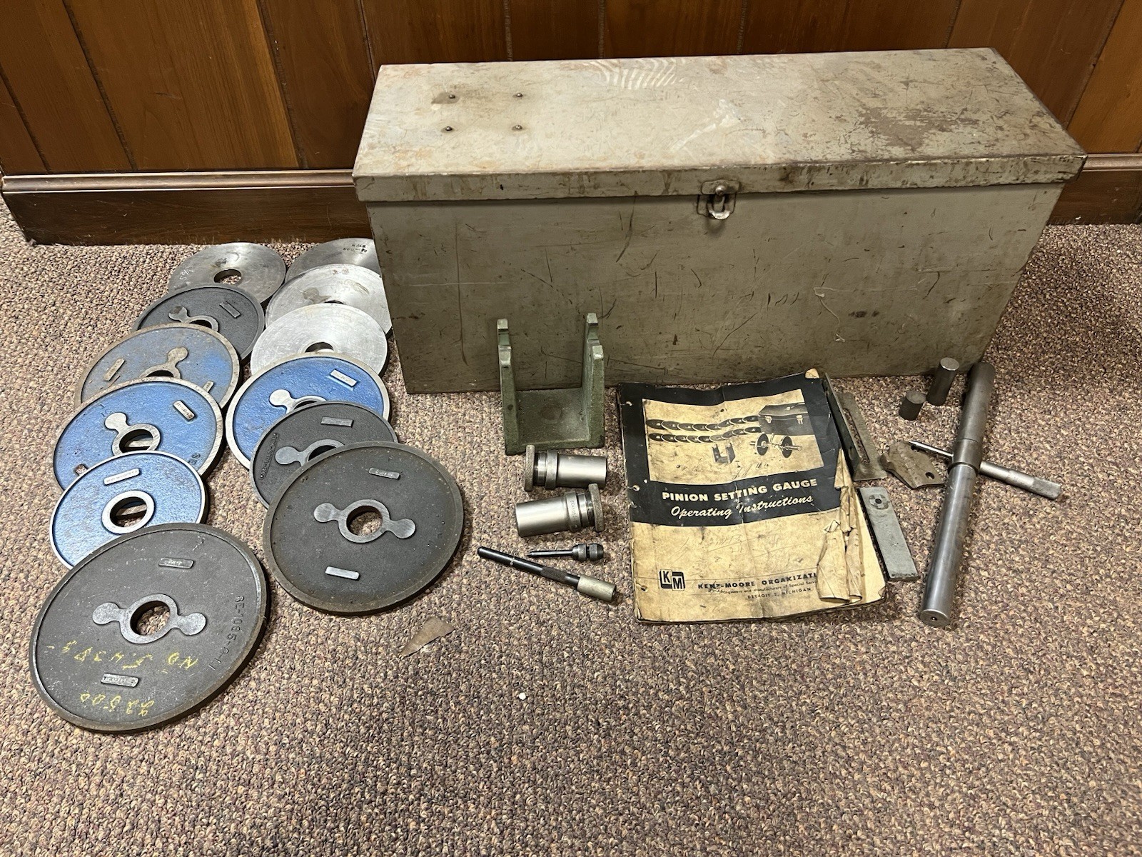 Genuine Original Kent Moore Truck Pinion Setting Guage Tool Kit Eaton Mack