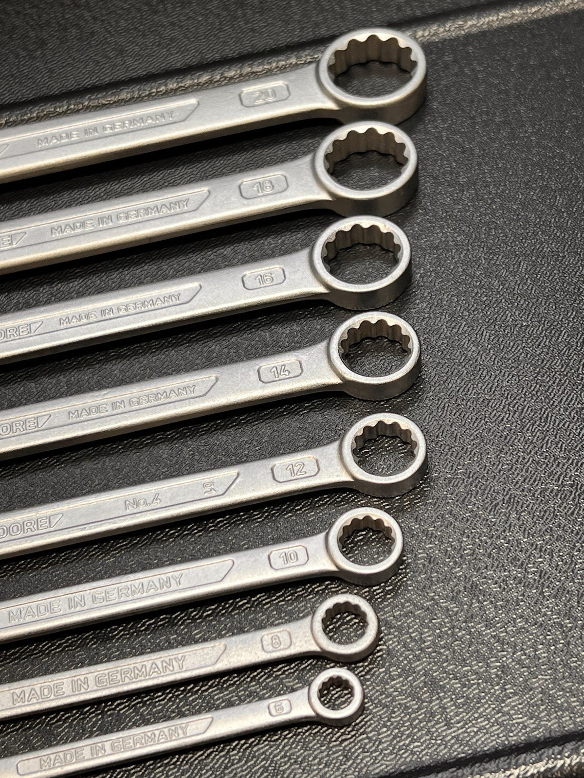 Gedore 4-8 Flat ring spanner set 8 pcs 6-22 mm