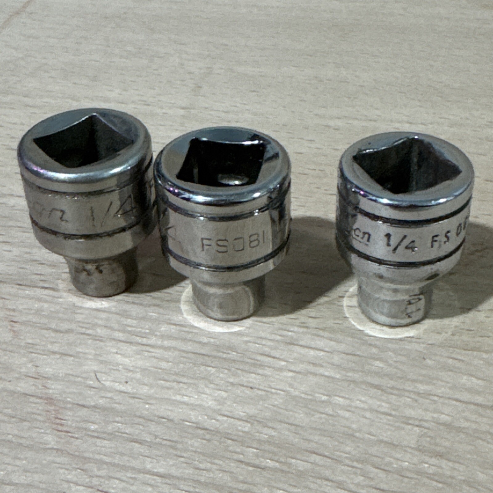 SNAP ON TOOLS FS 081 Vintage 1/4″ Shallow Socket 3/8″ Drive 6 Point Made in USA